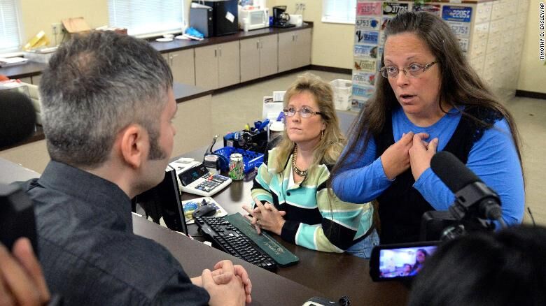 Same-sex couples' rights violated when Kim Davis refused marriage license, judge rules